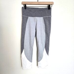 Athleta Colorback White & Gray Crop Leggings